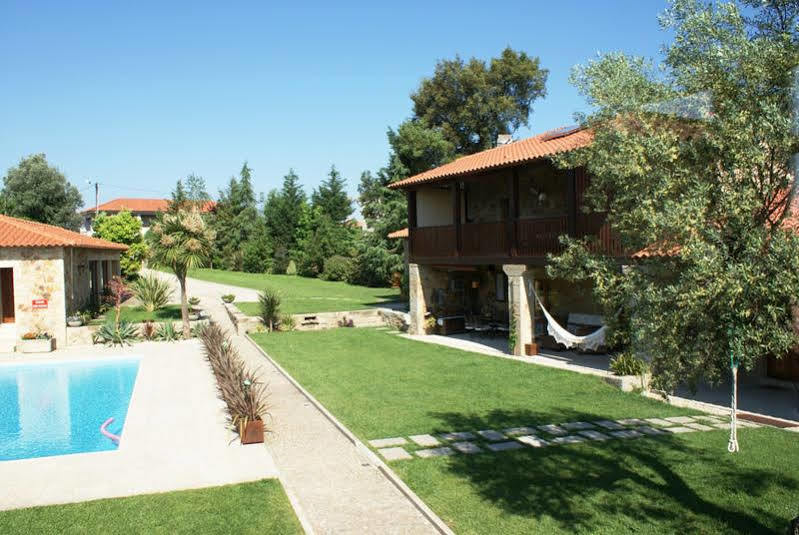 Casas Casal Do Carvalhal - Agroturismo Amares Exterior foto